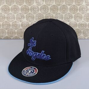 New Mens Fitted Vintage Los Angeles Lakers Cap Hat Size ((7⅝))